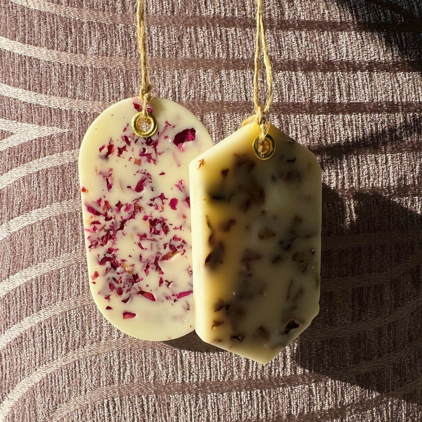 Rose Noir Closet Bar (Pack of 2)