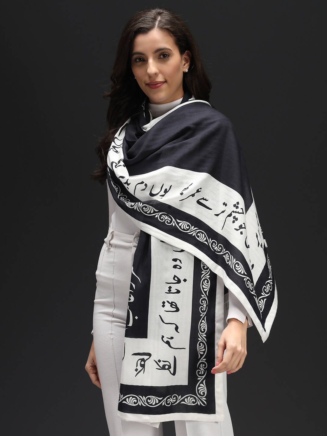 HAZARON KHAWISHEN ” BLACK“ ODHINI