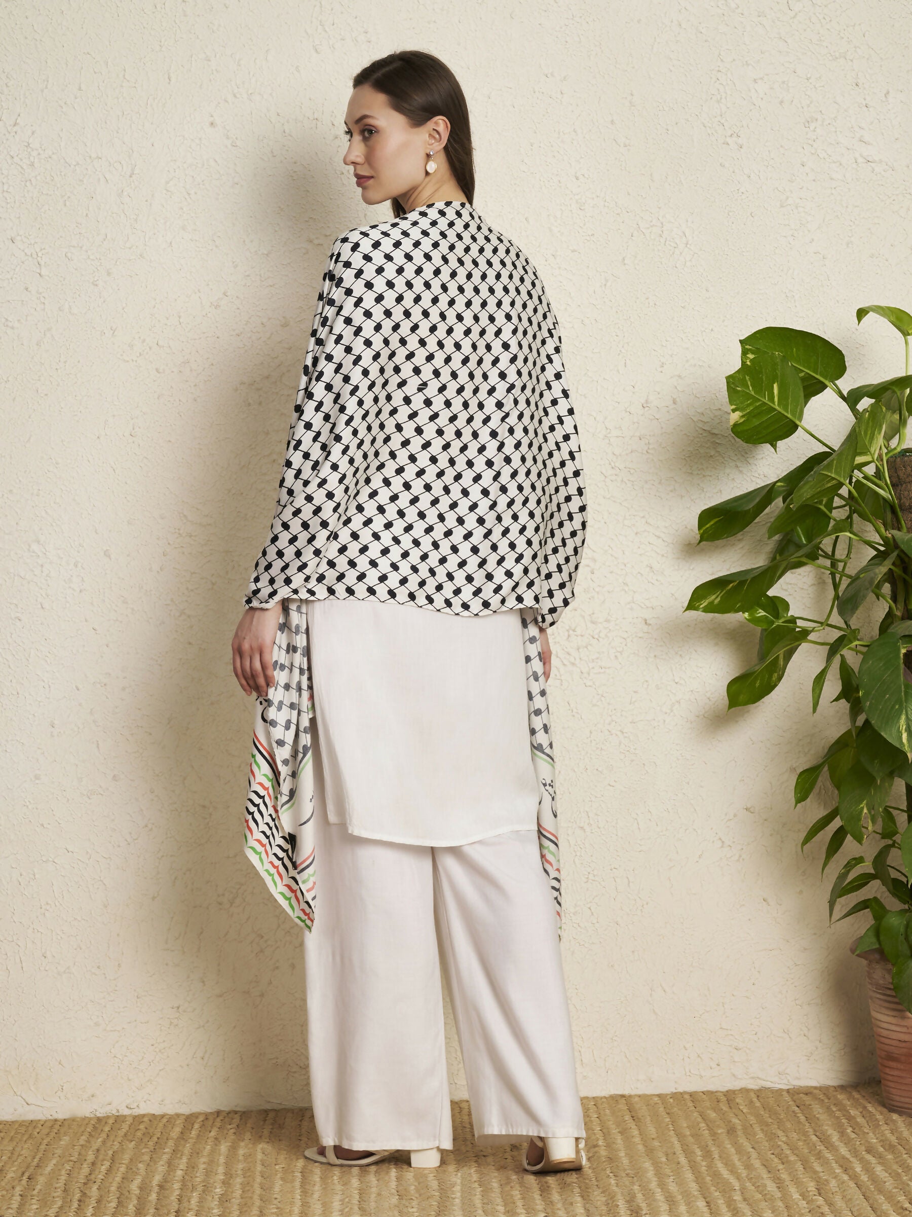 Keffiyeh Heritage -Sitaron se Aage.